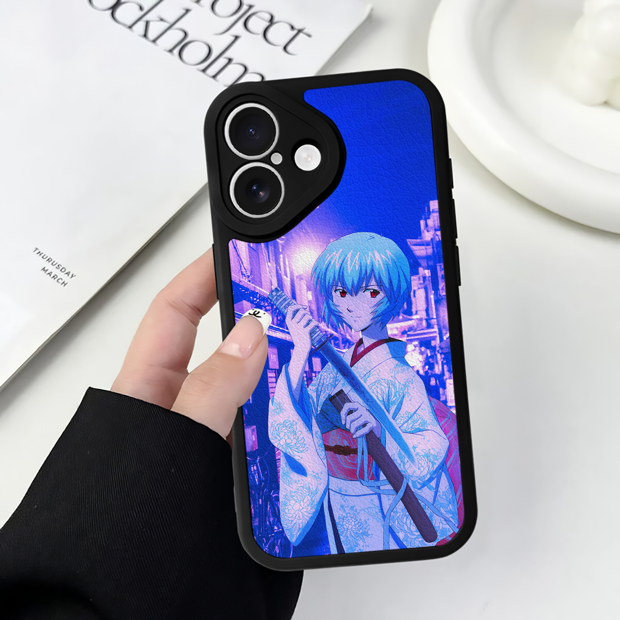 （画像用） EVA 新世紀エヴァンゲリオン 【iPhone 16シリーズ対応】シリコンスマホケース（レザー調） 材質：シリコン